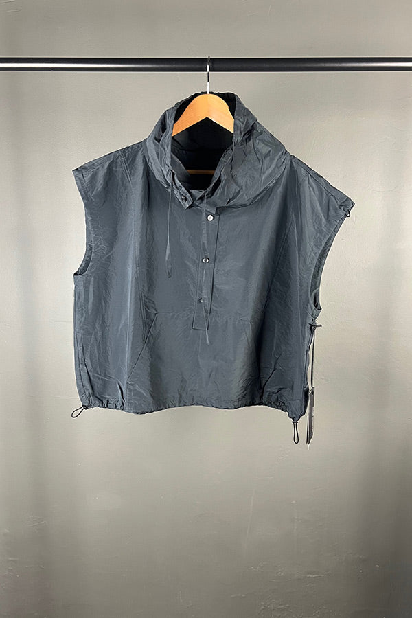 Annette Gortz Pio Navy Cropped Top