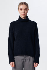 Transit Woollen Turtle Neck Knit