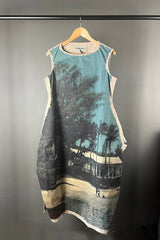 Rundhoz DIP Postcard Dress