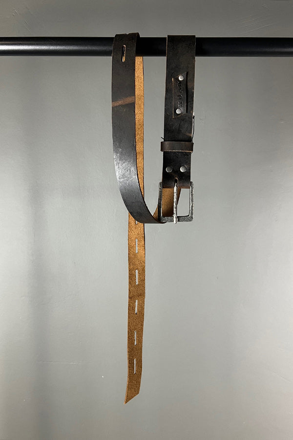 Studio Koak Leather Belt with Hand-Forged Square Buckle in Cognac