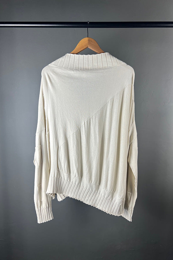La Vaca Loca Cacerola Off White V-Neck