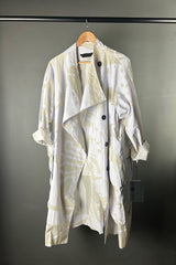 Moyuru White Print Coat