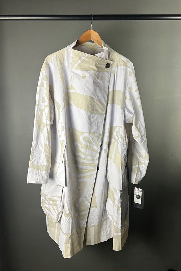 Moyuru White Print Coat