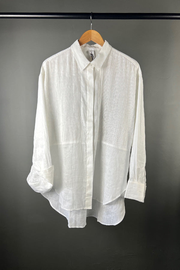 M.A. Dainty White Linen Bobby Shirt