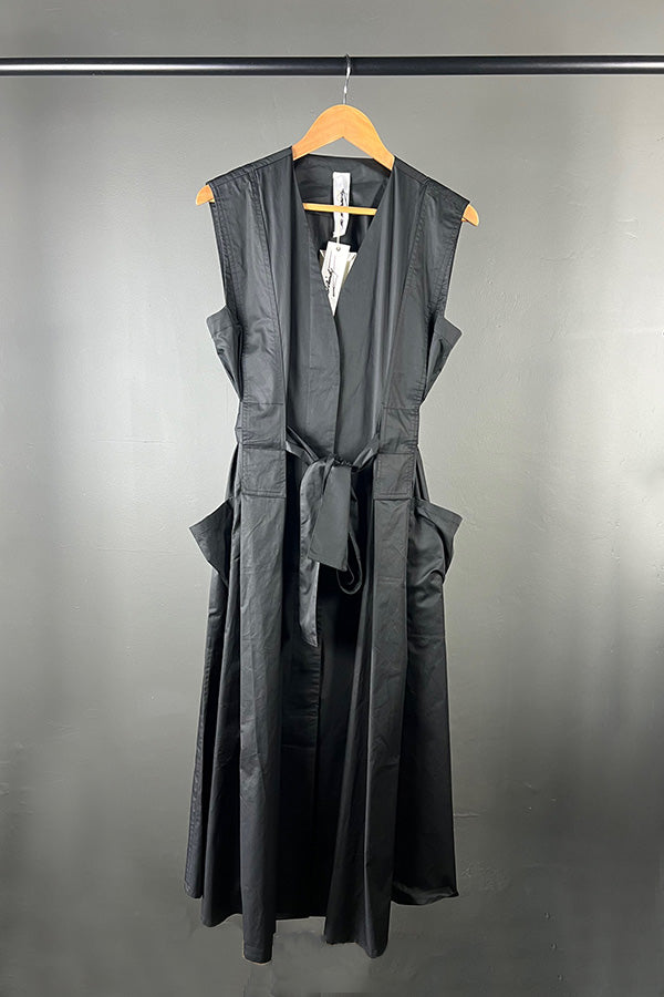 M.A. Dainty Gina Dress in Black