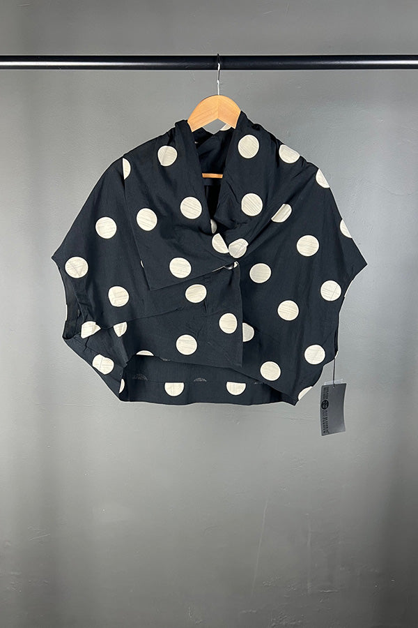 Moyuru Capped Sleeve Cropped Jacket Top