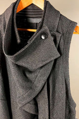 Moyuru Black Woollen Vest