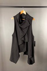 Moyuru Black Woollen Vest