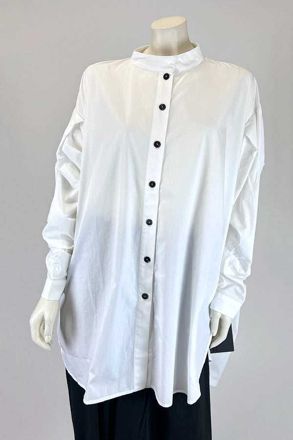 Moyuru White Shirt with Curved Sleeves