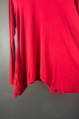 Rundholz Red Top with Ribbed Arch Detail