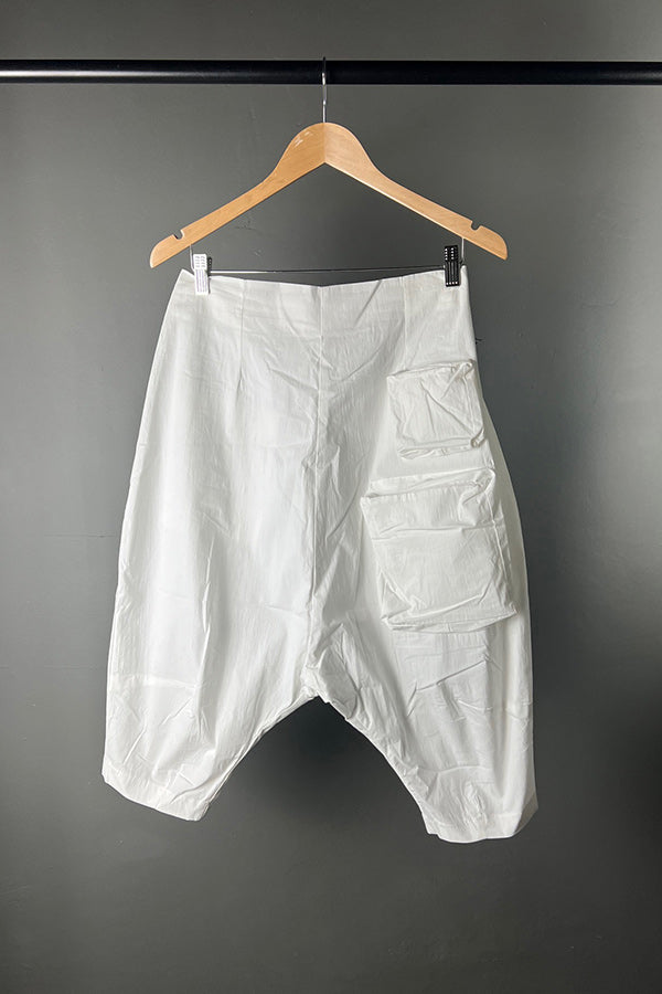 Tzusk Pocket Shorts in White