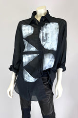 Kate Perry Projects Slim Black Shirt with Print