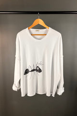 Tzusk White Cropped Top with an Ant
